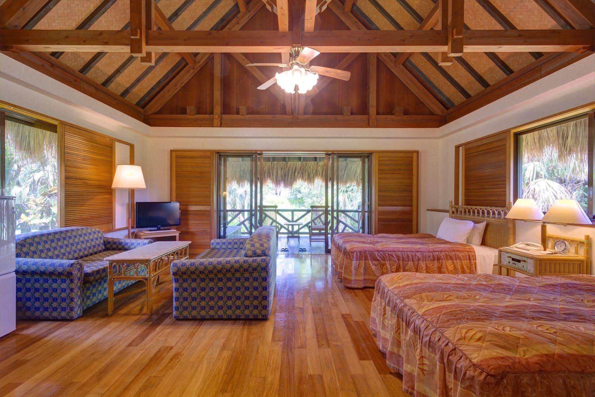 Ishigaki Seaside 4*